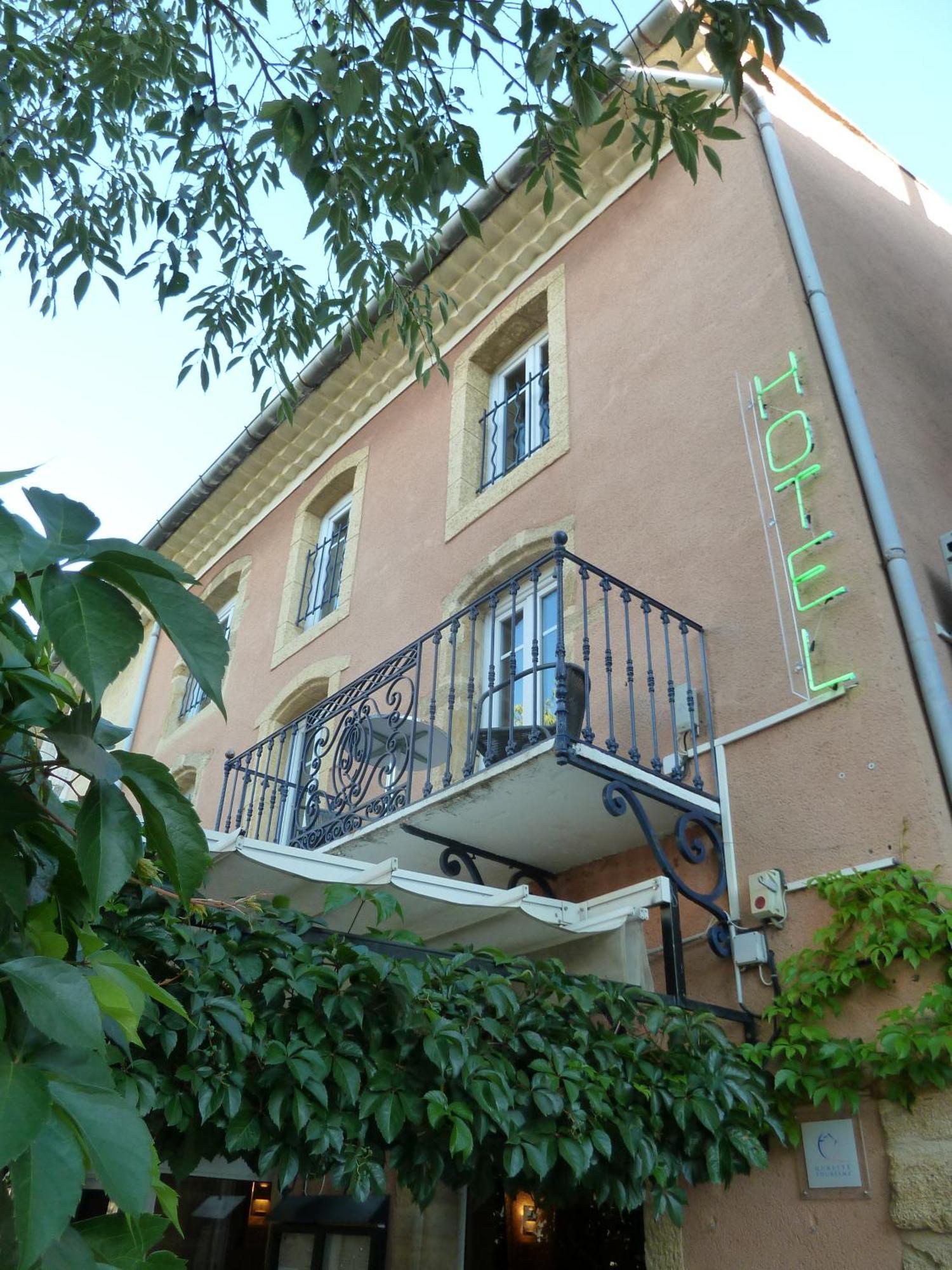 Logis Hotel Restaurant La Farigoule Sainte-Cécile-les-Vignes Zewnętrze zdjęcie