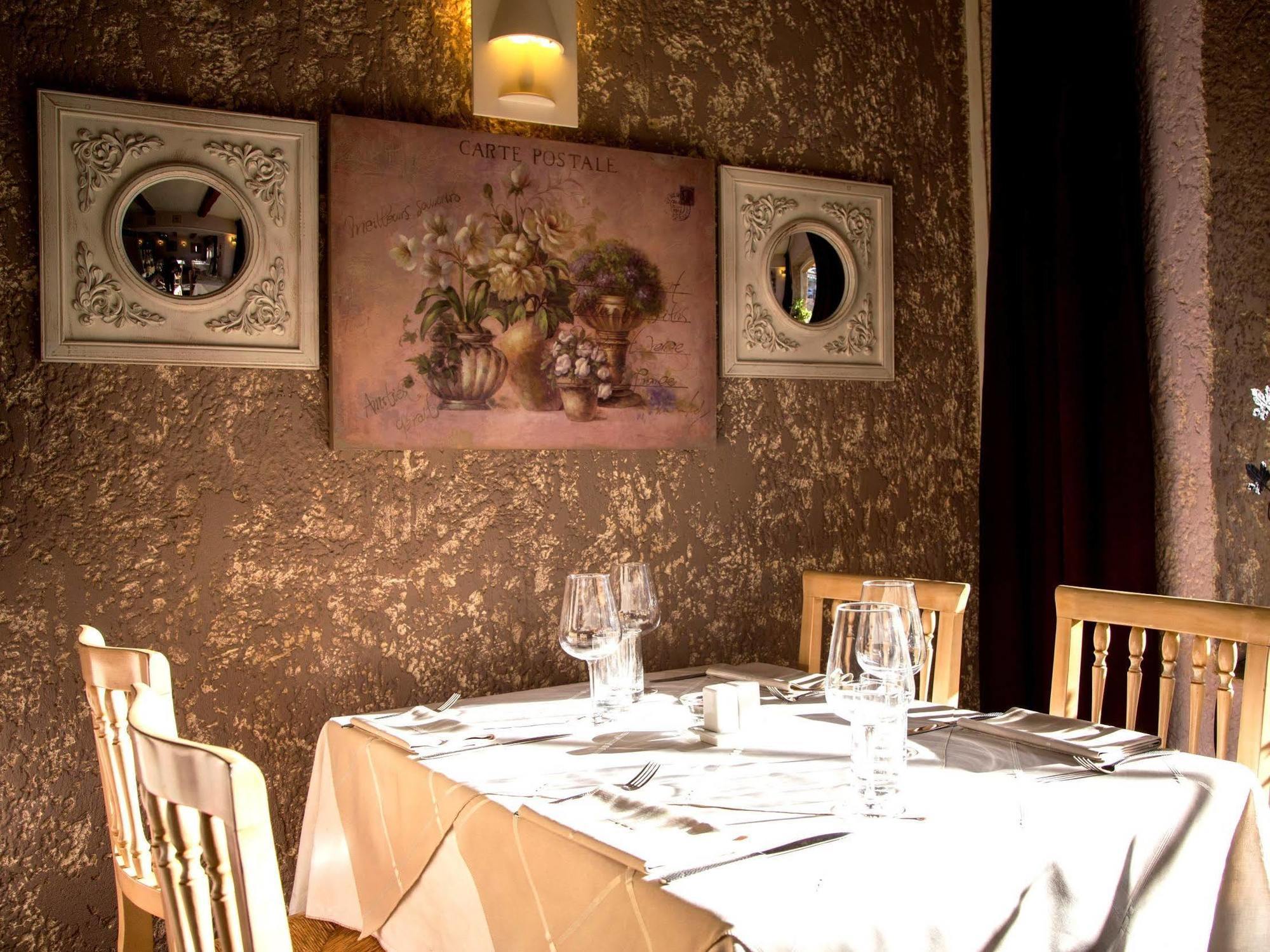 Logis Hotel Restaurant La Farigoule Sainte-Cécile-les-Vignes Zewnętrze zdjęcie